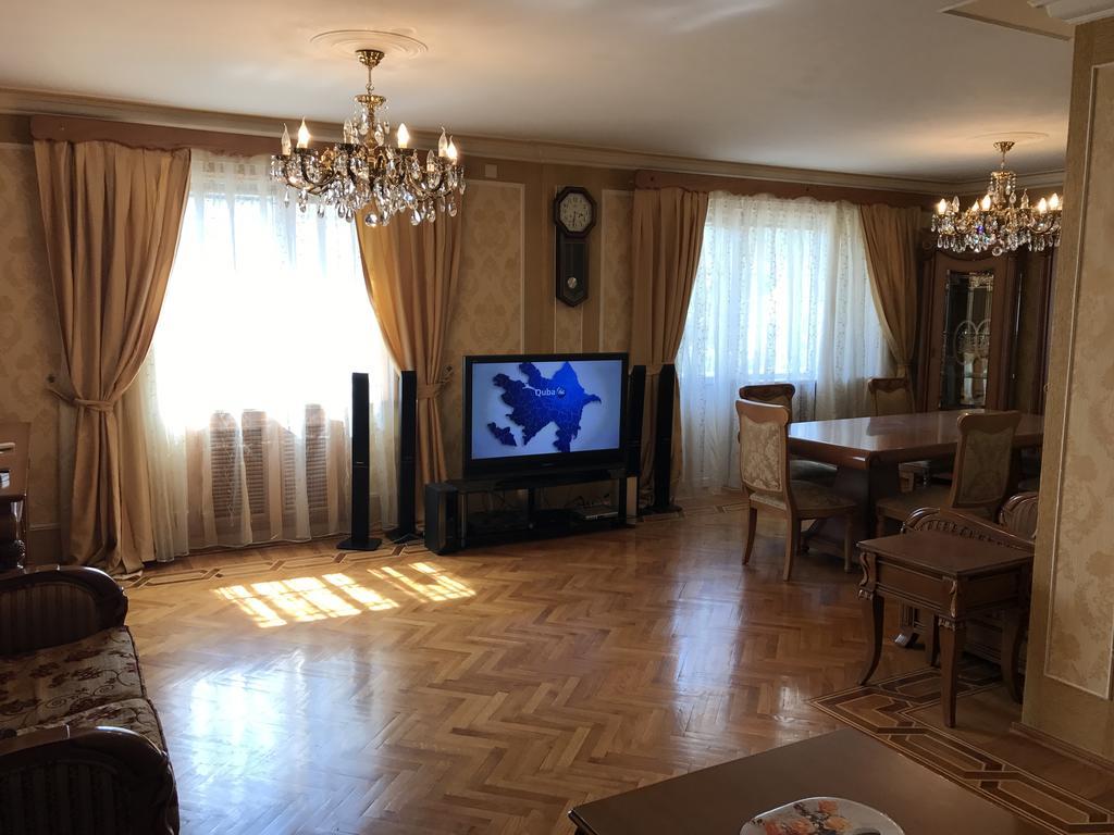 Gold Wall Apartment Баку Екстериор снимка