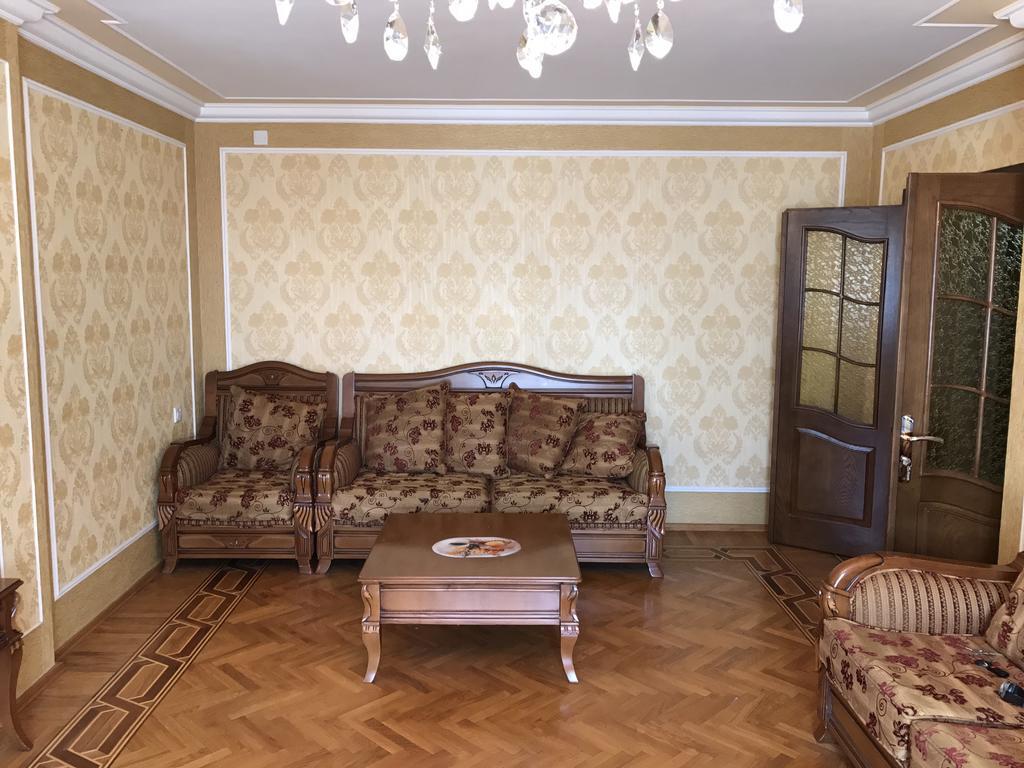 Gold Wall Apartment Баку Екстериор снимка
